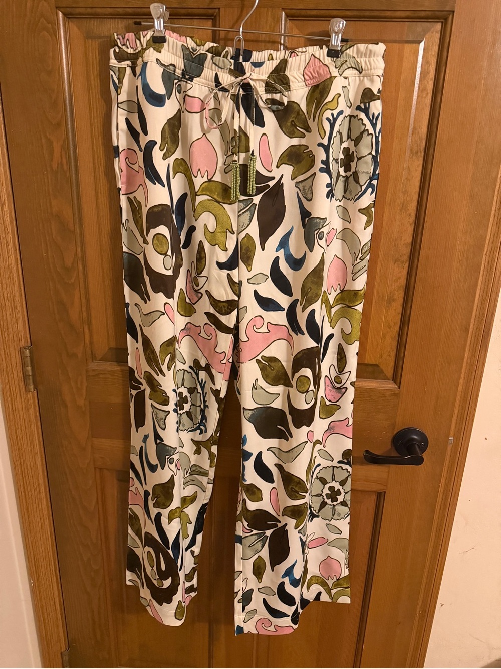 Boho Chic Silk-Feel Statements: Joie Botanical Floral Wide-Leg Trousers Large L
